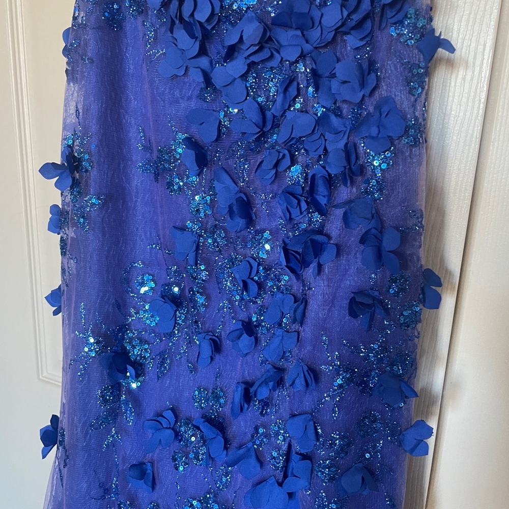 Cinderella Divine CD2164 Gown - Picture 5 of 8
